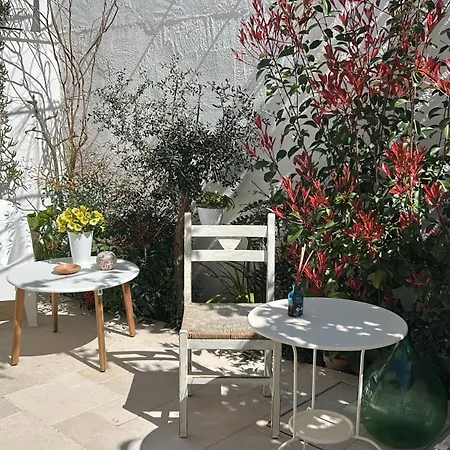 Montesanto 60 & Relax Alojamento de Acomodação e Pequeno-almoço Alberobello